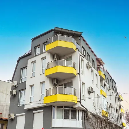 Apartment Maxy - 2br & Parking