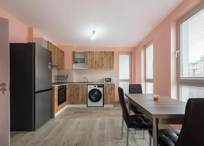 דירה Maxy - 2bedroom & Parking *